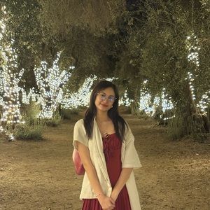 Meet your Posher, Tina